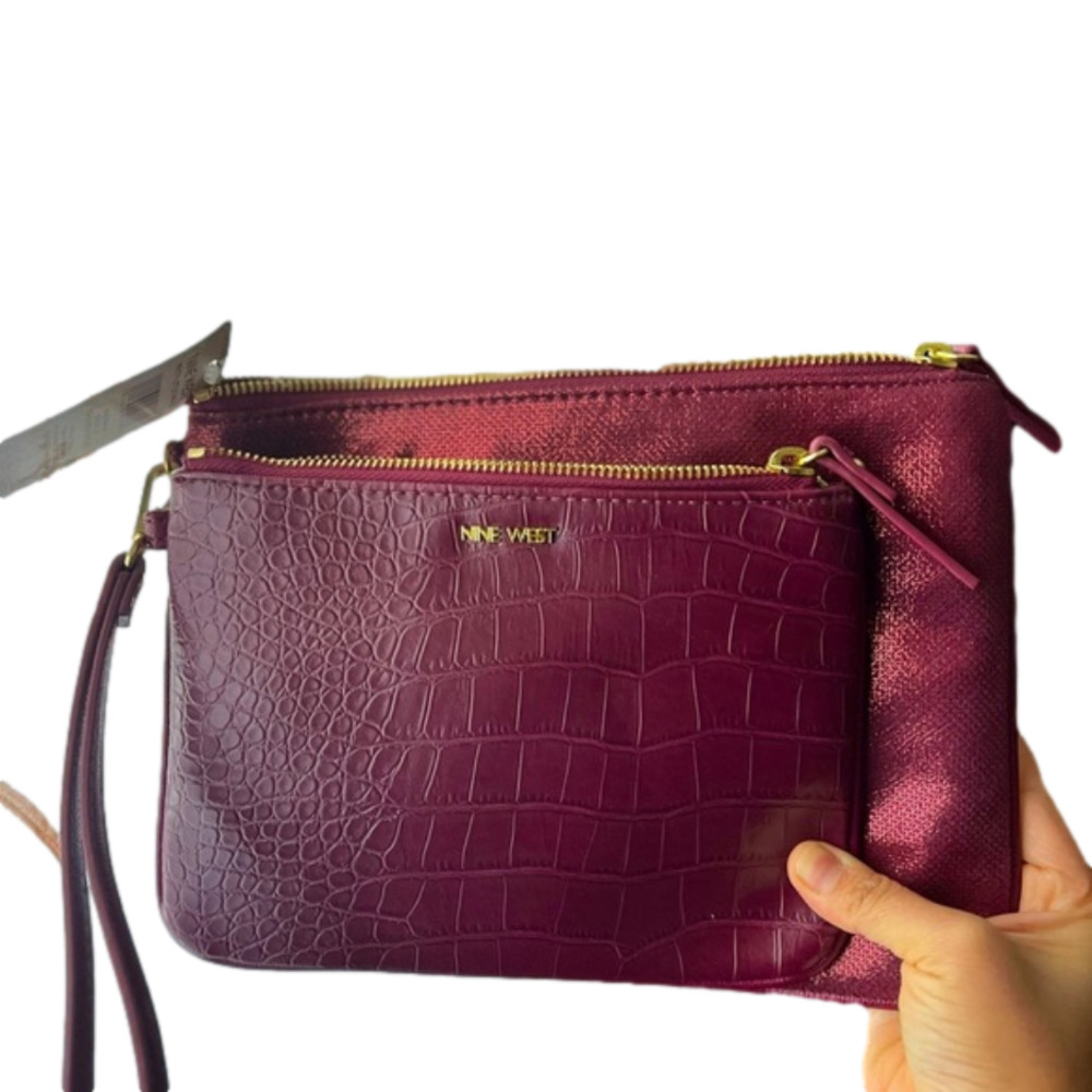 BEAUTIFUL clutch and purse from Nine West with tags on!